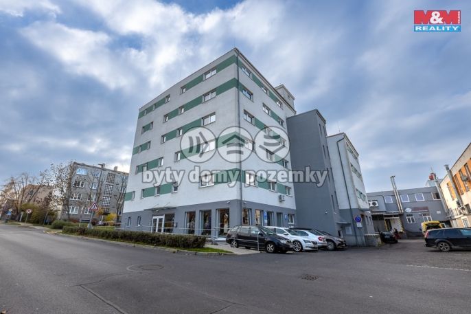 Pronájem, Obchodní objekt, Louny