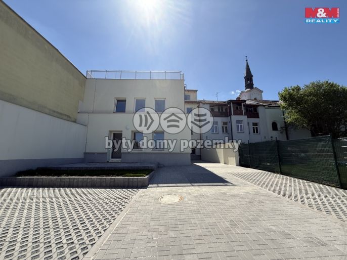 Pronájem, Byt 1+kk, Třebechovice pod Orebem