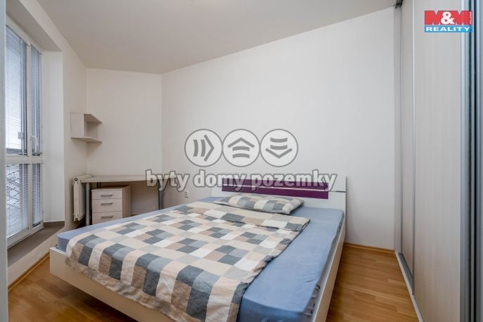 Pronájem, Byt 2+kk, Hradec Králové