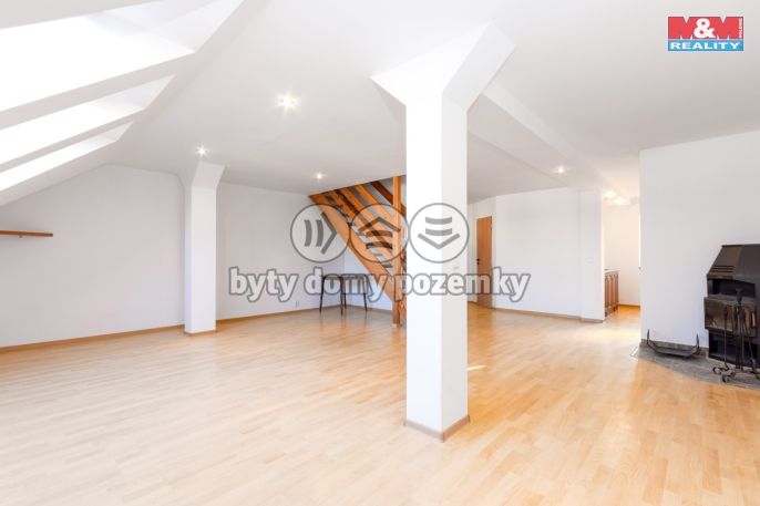 Prodej, Byt 5+kk, Opava