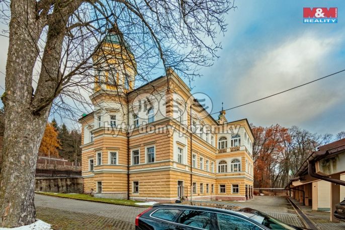 Prodej, Obchod a služby, Nejdek