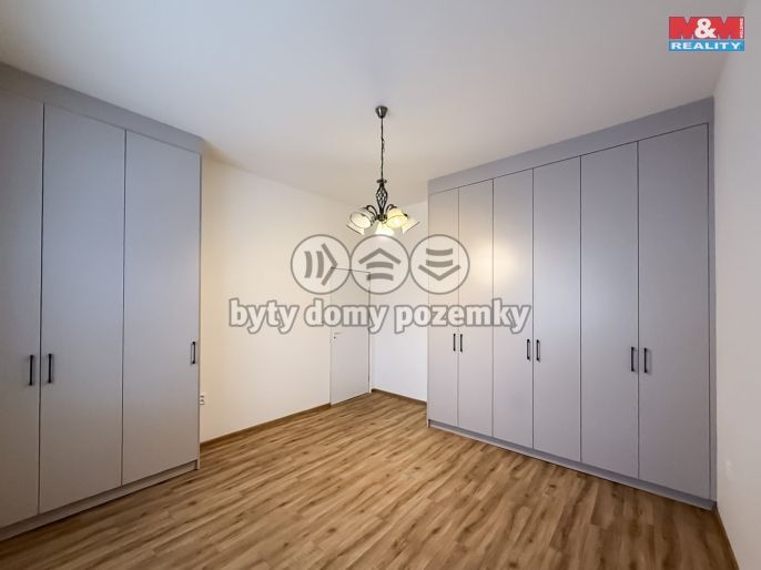 Pronájem, Byt 3+kk, Kladno
