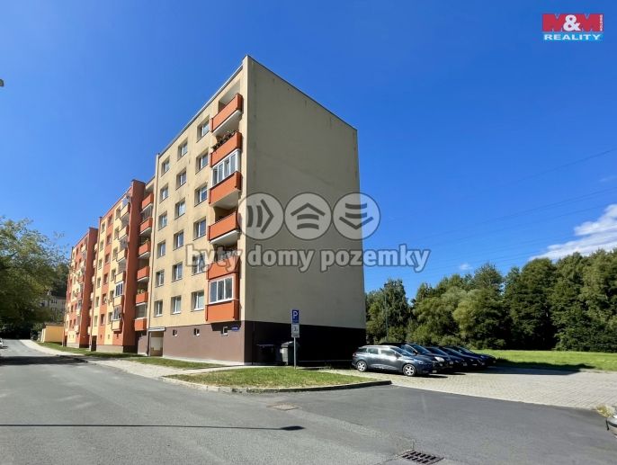 Pronájem, Byt 3+1, Loket