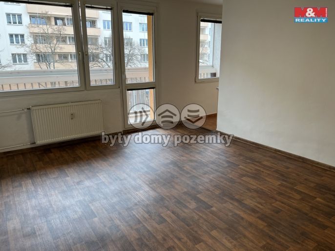 Pronájem, Byt 1+kk, Pardubice
