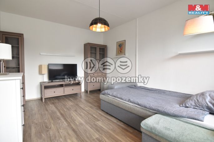 Pronájem, Byt 1+1, Hradec Králové