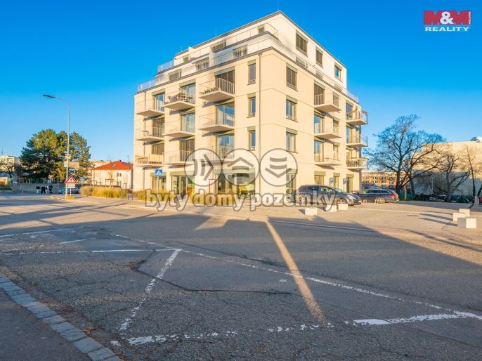 Pronájem, Byt 1+kk, Benešov