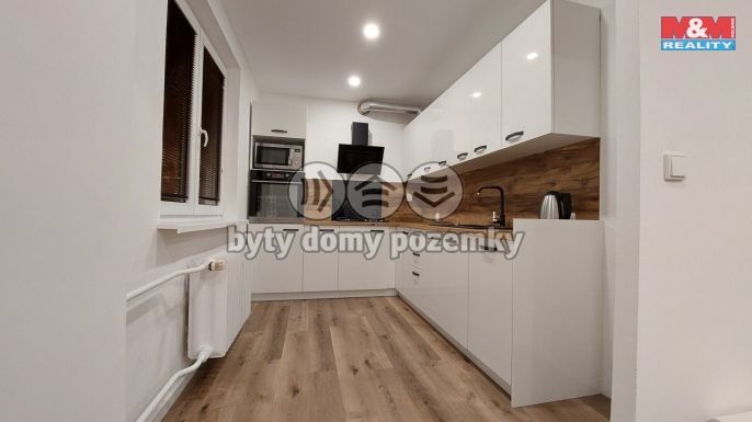 Pronájem, Byt 1+1, Třinec