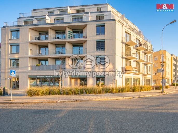 Pronájem, Byt 1+kk, Benešov