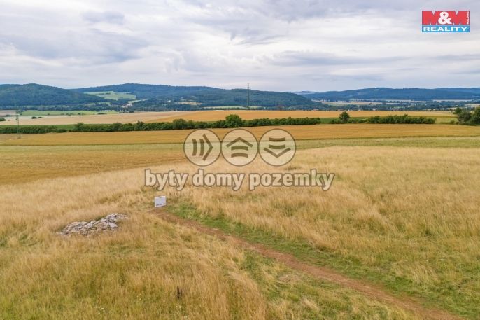 Prodej, Pozemek k bydlení, Lužany