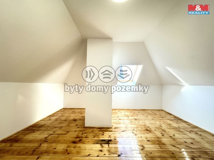 Pronájem, Byt 2+kk, Velešín