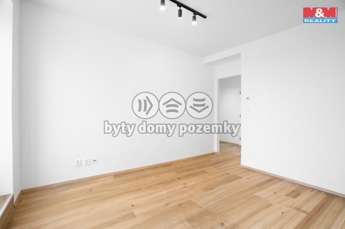 Pronájem, Byt 2+1, Slaný