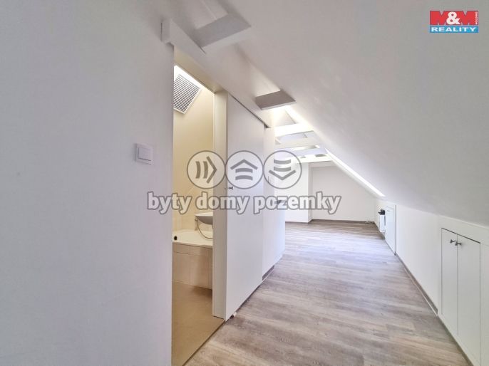 Prodej, Byt 1+kk, Beroun
