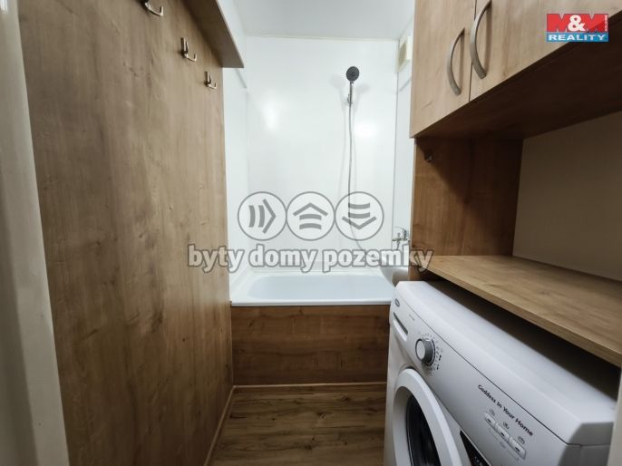 Pronájem, Byt 1+kk, Karviná