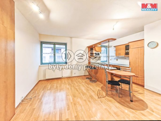 Pronájem, Byt 2+kk, Dvůr Králové nad Labem