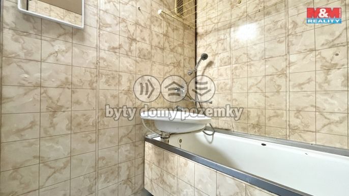 Pronájem, Byt 4+1, Radvanice