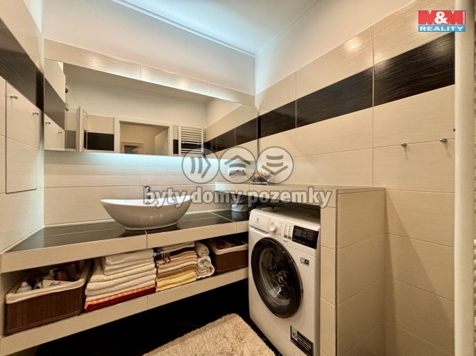 Prodej, Byt 4+1, Ostrava