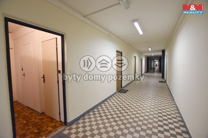 Pronájem, Byt 1+kk, Hradec Králové