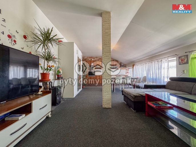 Prodej, Obchod a služby, Zdice