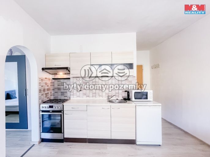 Prodej, Byt 1+1, Cheb