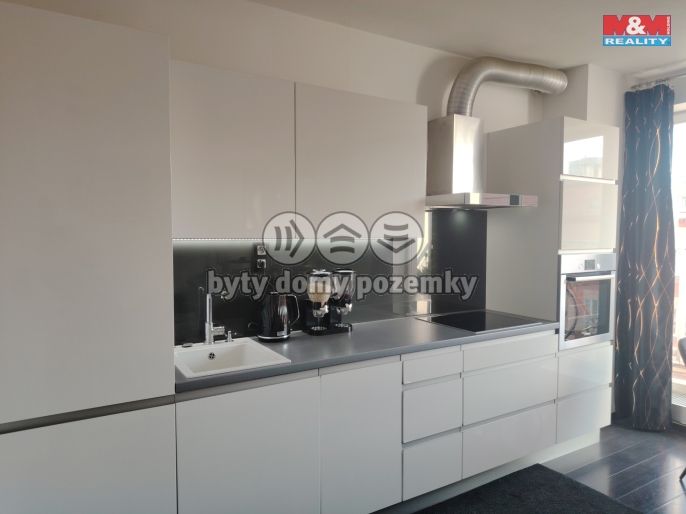 Prodej, Byt 2+kk, Praha