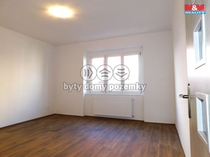 Pronájem, Byt 3+1, Cheb