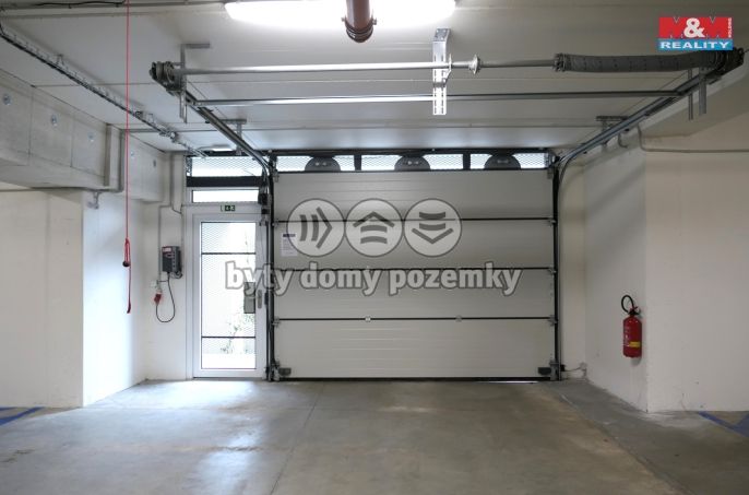 Pronájem, Garážové stání, Beroun