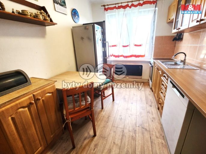 Prodej, Byt 3+1, Bitozeves