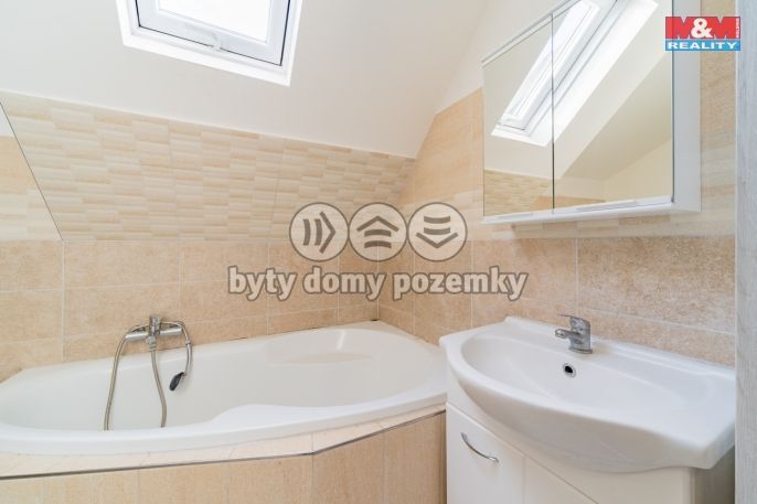 Prodej, Byt 3+kk, Plesná