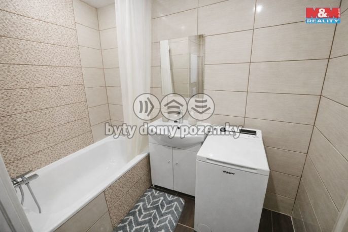 Prodej, Byt 1+kk, Praha