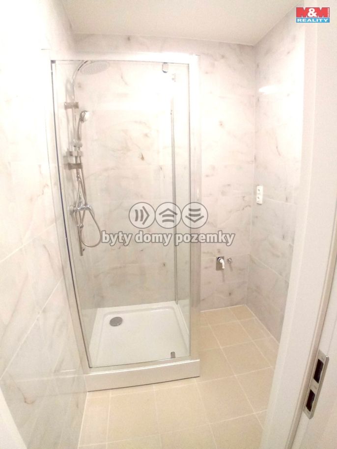 Pronájem, Byt 2+1, Dvůr Králové nad Labem