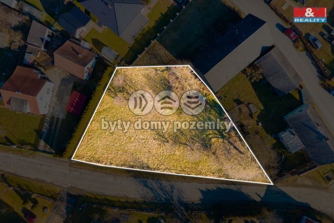 Prodej, Pozemek k bydlení, 1217 m², Chlum