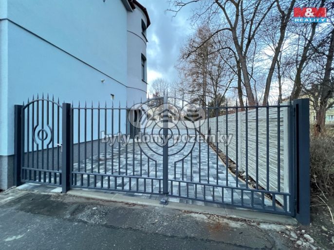 Prodej, Nájemní dům, Ostrava