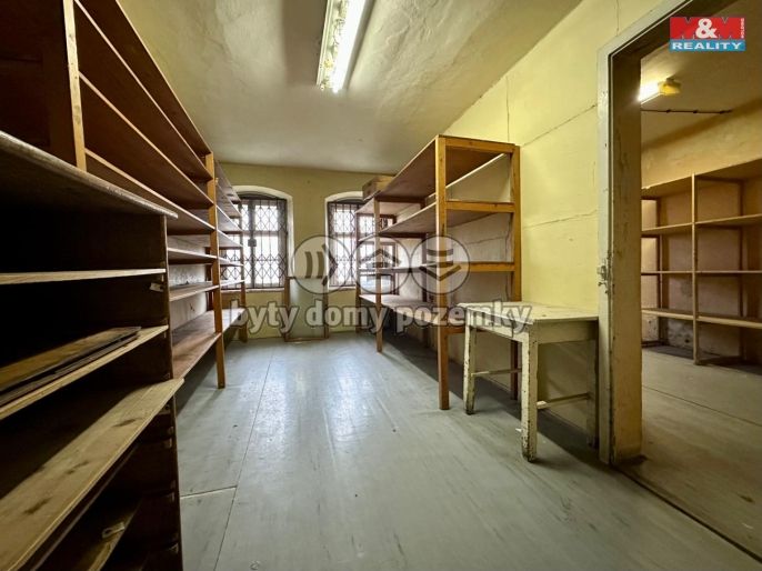 Pronájem, Obchod a služby, Králíky