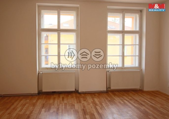 Pronájem, Byt 1+1, Jaroměř