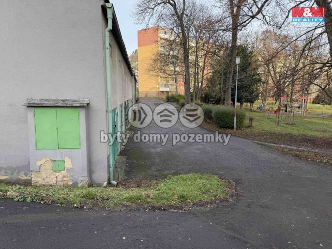 Prodej, Garáž, Most