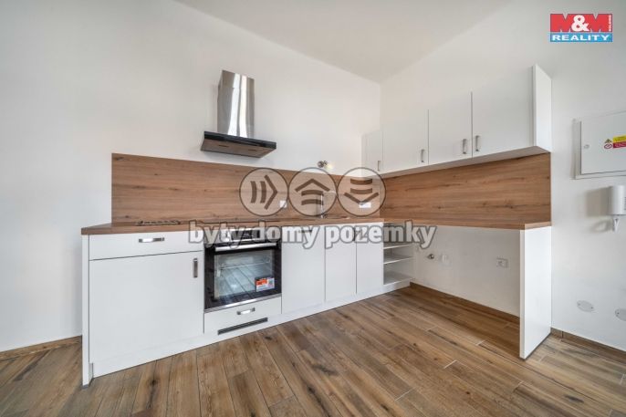 Pronájem, Byt 1+kk, Plzeň