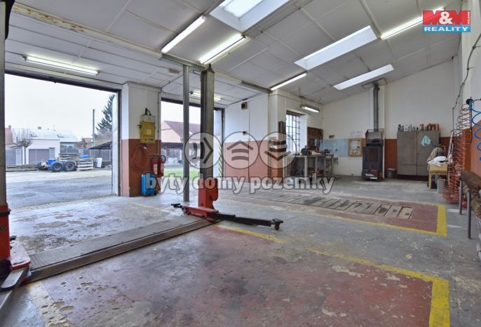Pronájem, Obchodní objekt, Mělník