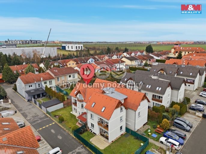 Pronájem, Byt 2+1, Nupaky