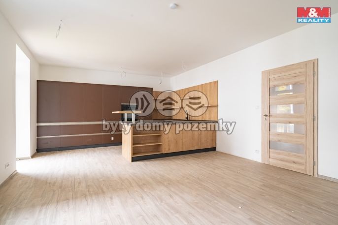 Pronájem, Byt 4+kk, Cheb