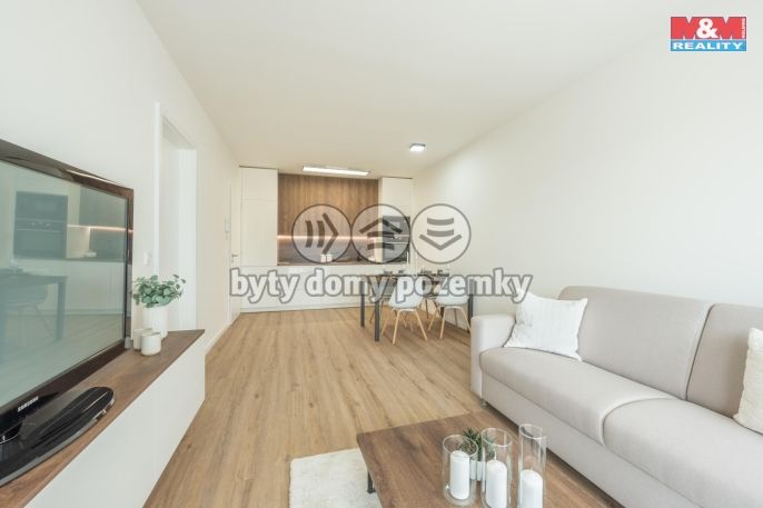 Prodej, Byt 2+kk, Kladno