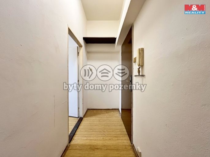 Pronájem, Byt 1+1, Děčín