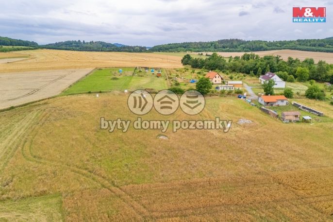Prodej, Pozemek k bydlení, Lužany