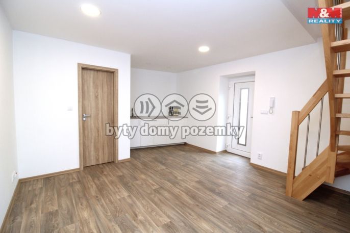 Pronájem, Kancelářský prostor, Měšice