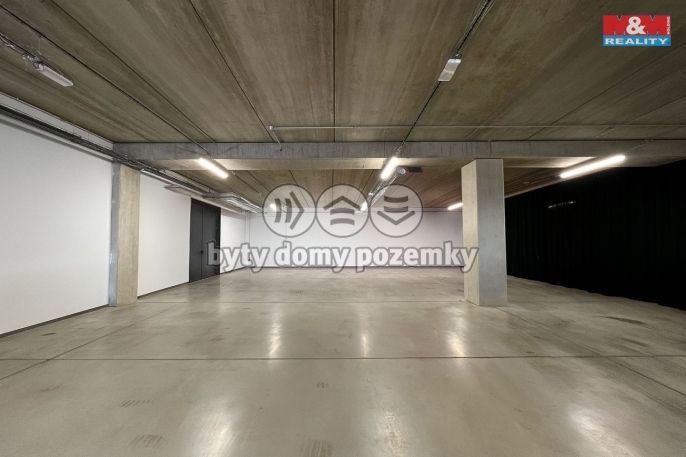 Pronájem, Sklad, Nupaky