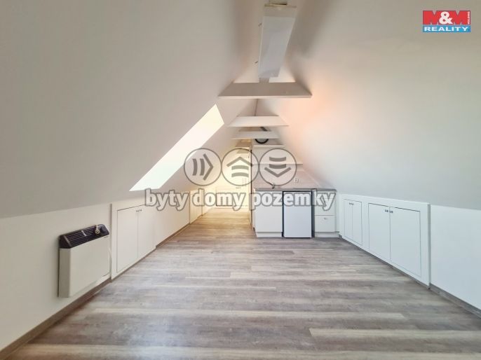 Prodej, Byt 1+kk, Beroun