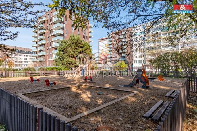 Prodej, Byt 3+1, Praha