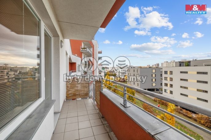 Prodej, Byt 1+kk, Praha