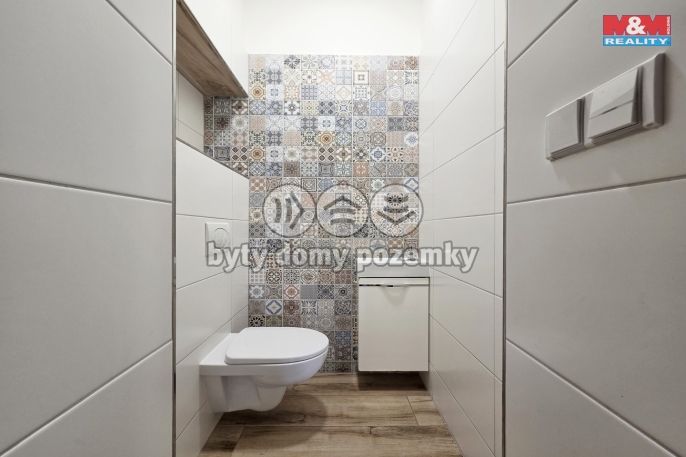 Pronájem, Byt 4+1, Cheb