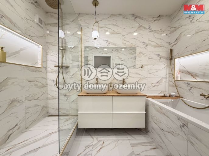 Prodej, Byt 4+1, Ostrava