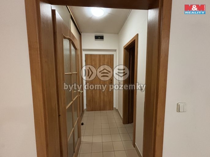 Pronájem, Byt 1+kk, Beroun